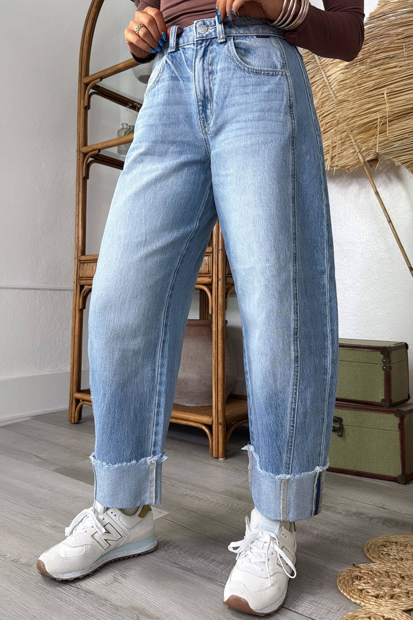 Raw Hem Ankle-length Barrel Jeans