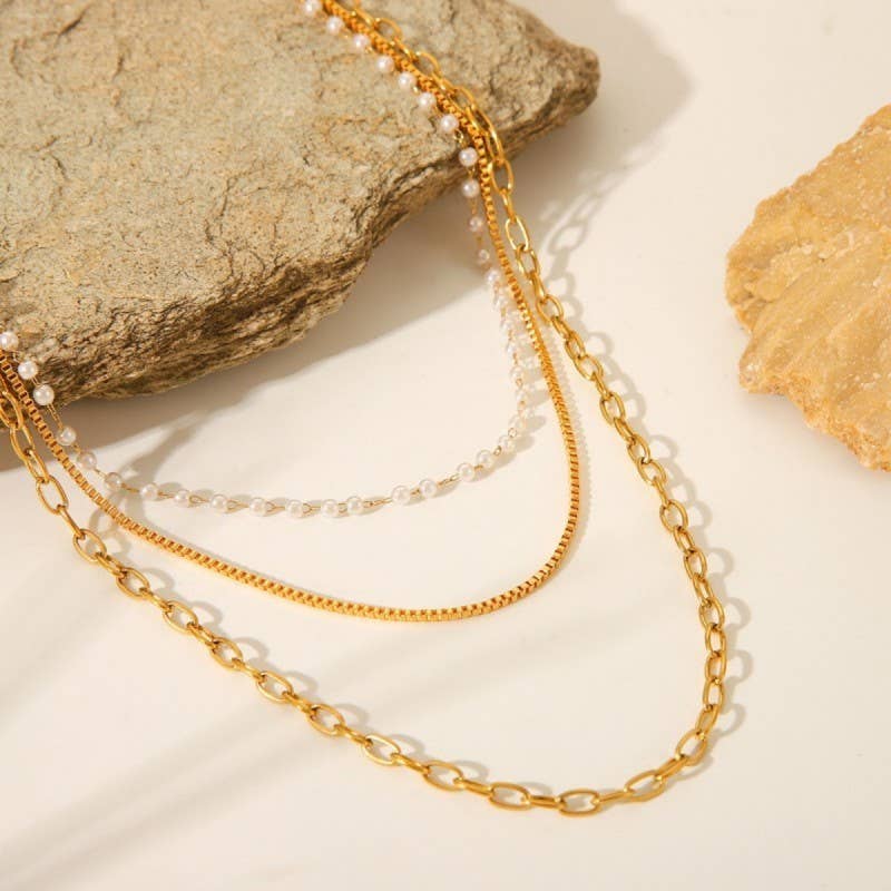 LAYERED NECKLACE