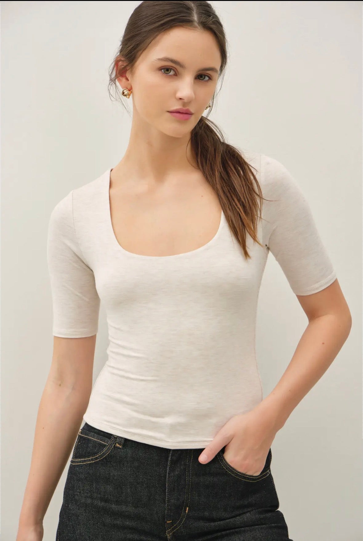 Square Neck mid Sleeve